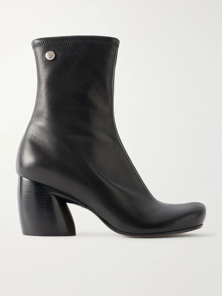 oval leather ankle boots