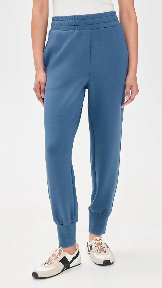 The Slim Cuff Pants