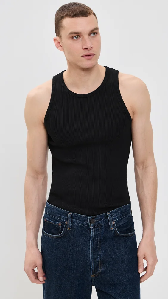 Viggo Tank