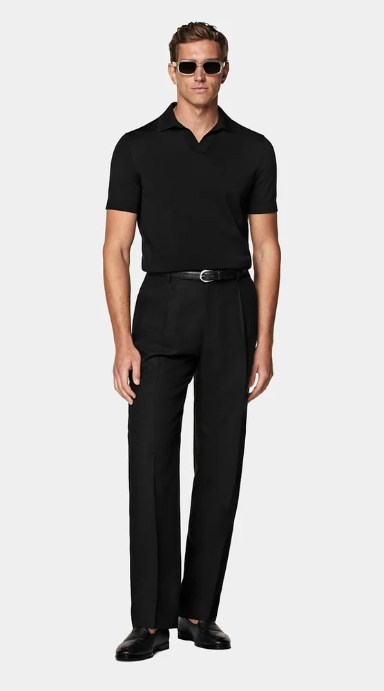 Black Buttonless Polo in Californian Cotton & Mulberry Silk | SUITSUPPLY
