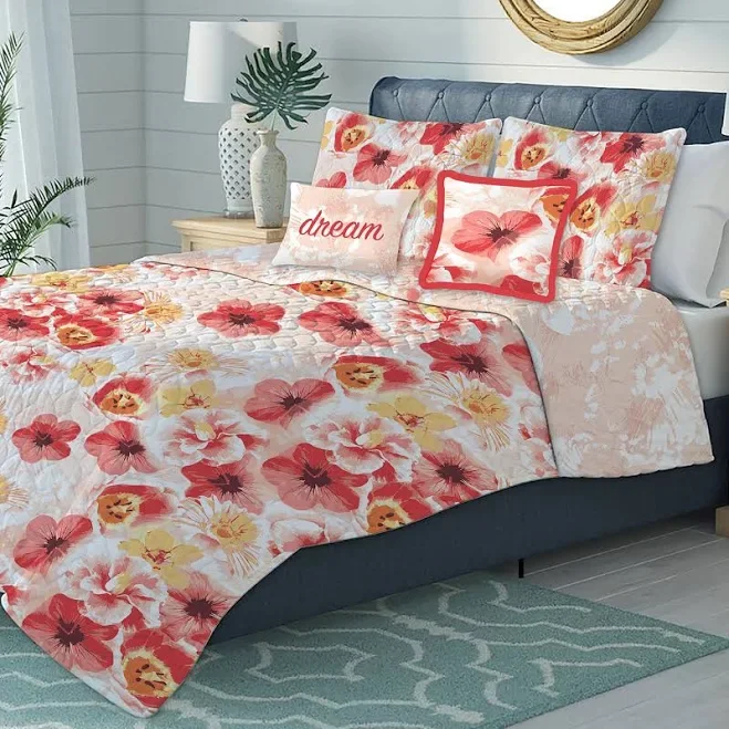 ShopBobbys PREMIUS Antonia Oversized 5-Piece Floral Reversible Quilt Set