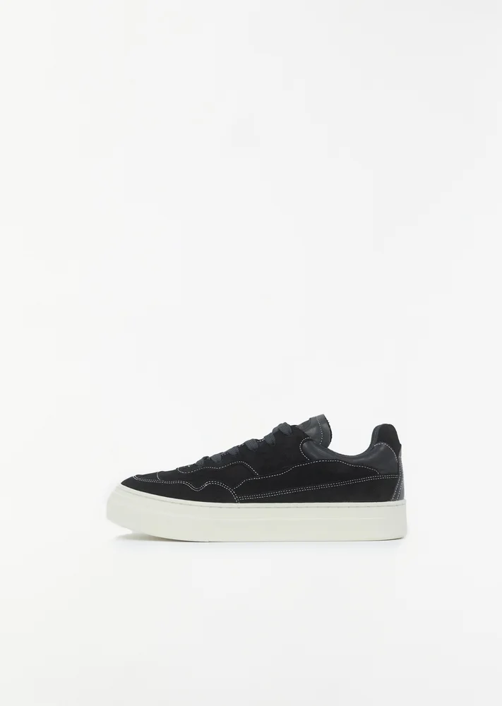 OM6c Pearl OMNI Silk Suede Sneaker
