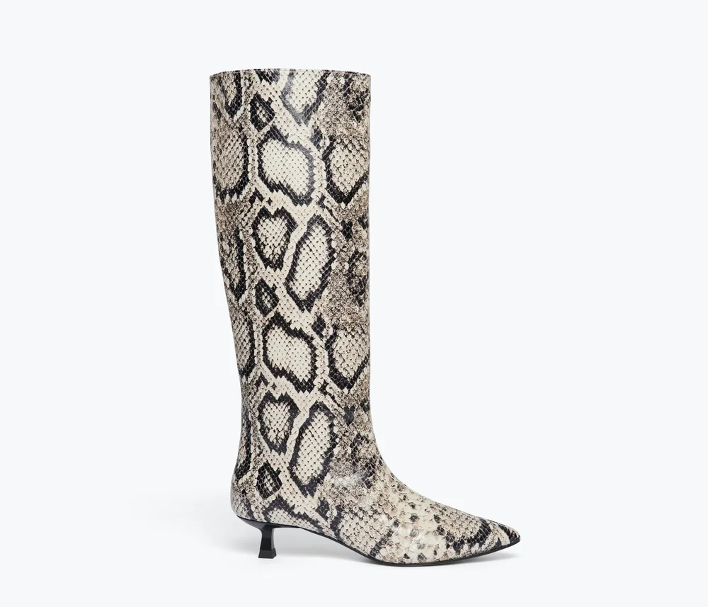 ROBYN TALL BOOT