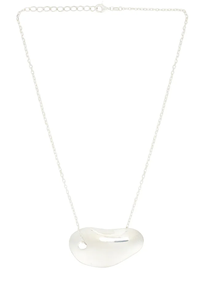 Strea Necklace