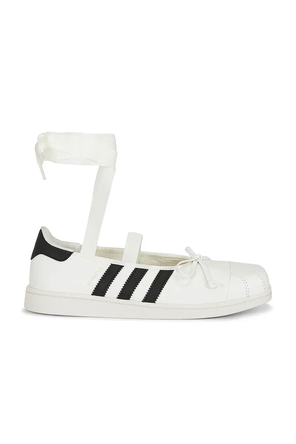 x Jennie Superstar SQ Ballerina Flat in Core White & Core Black