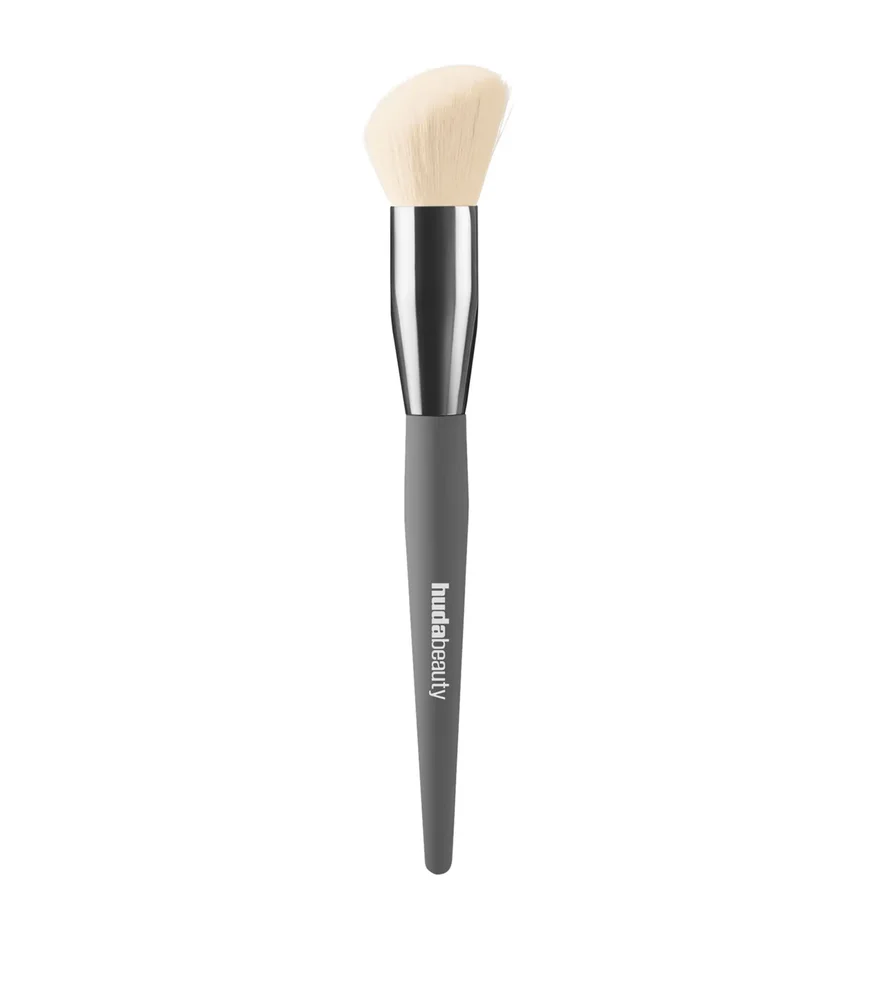 Diffusing Cheek Brush
