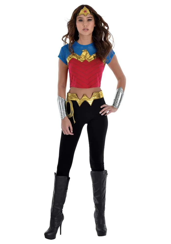 Women's Wonder Woman Accessory Costume Kit