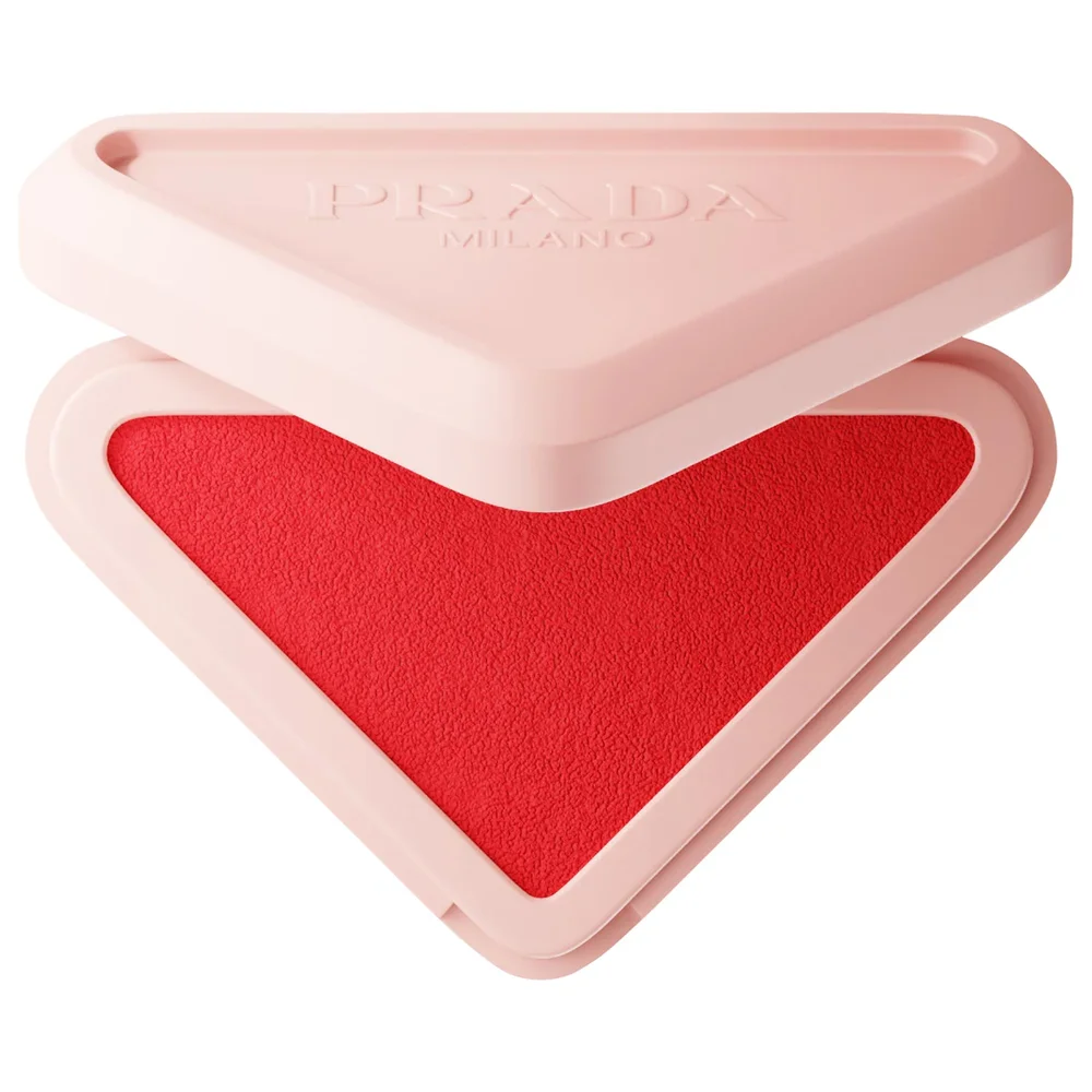 Touch Cream-To-Powder Soft Blur Longwear Blush in R68 Cherry