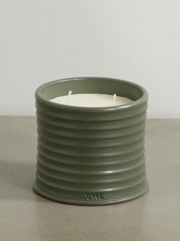 Medium scented candle, 610g