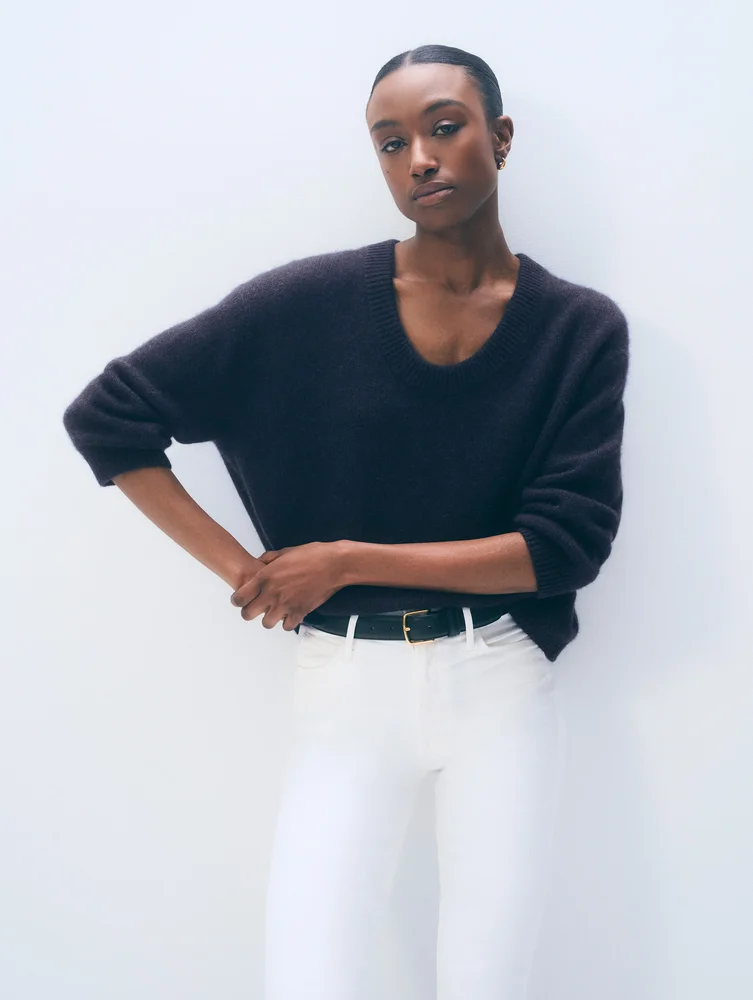 White & Warren Featherweight Cashmere Scoopneck Tee