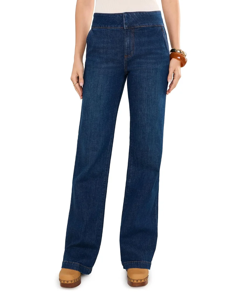 Leenah with Wide Waistband Trousers Details in Simonetta