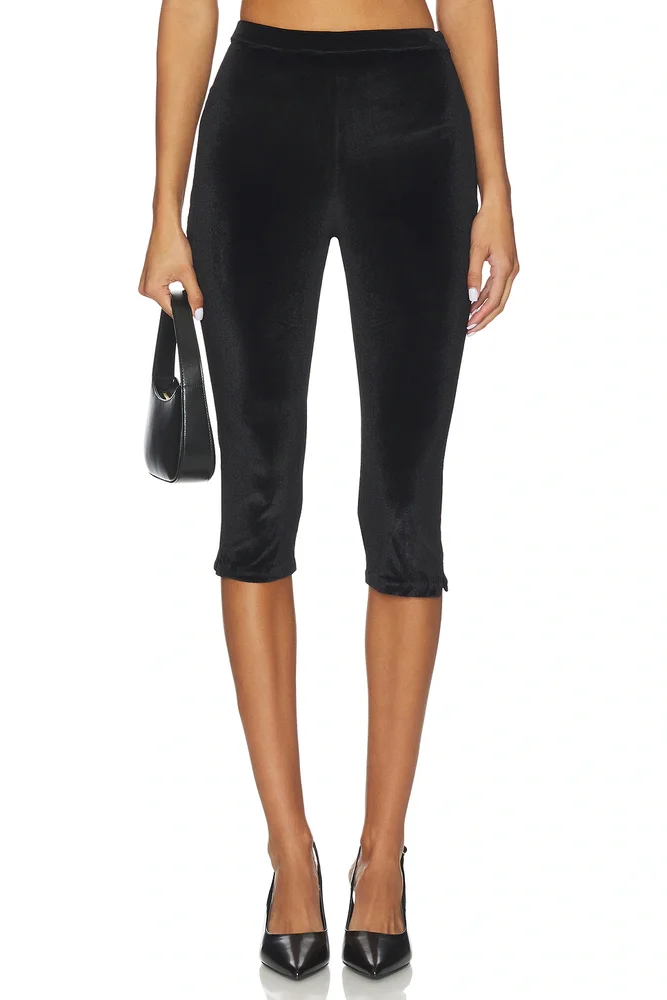 Shreya Velvet Capri