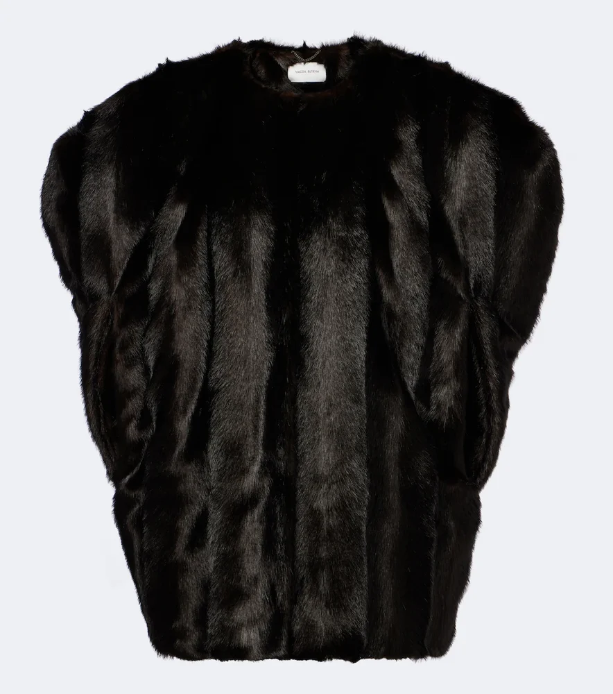 Oversized cape