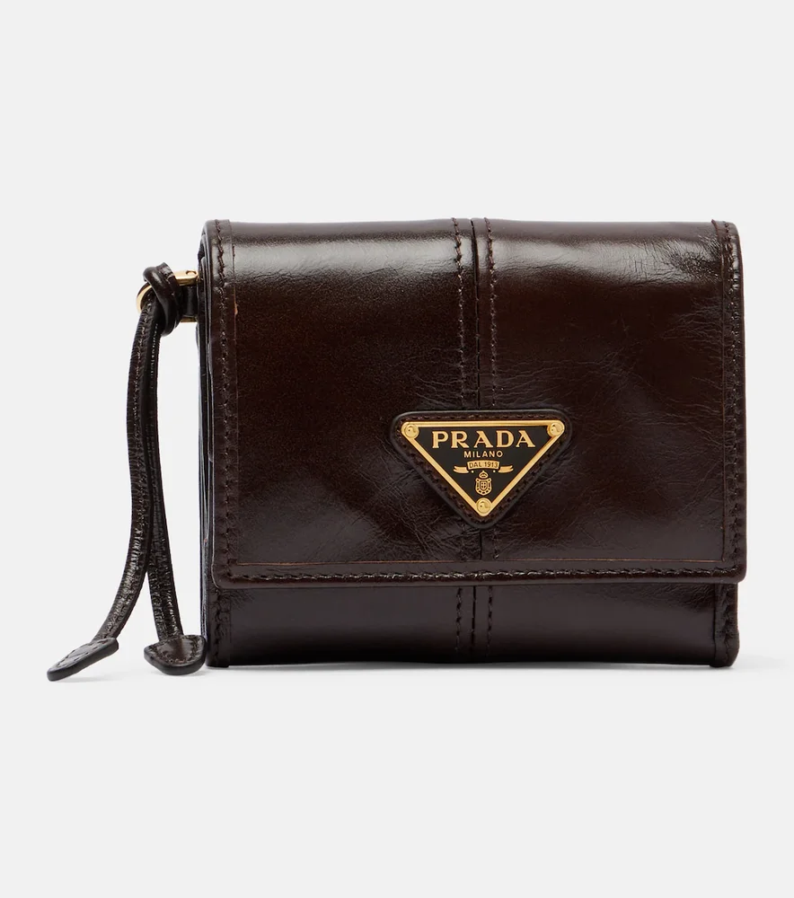 Logo leather wallet