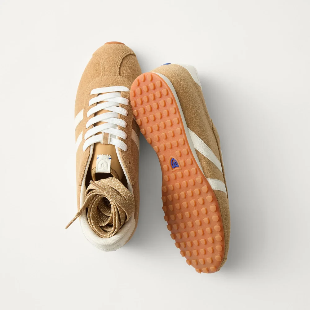 rothys.com The Ivy Sneaker - Re Velvet Wren