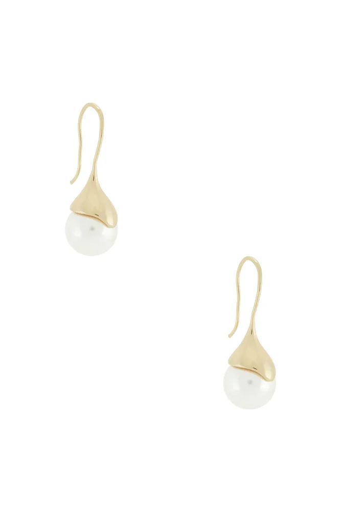 Tulip Pearl Earring
