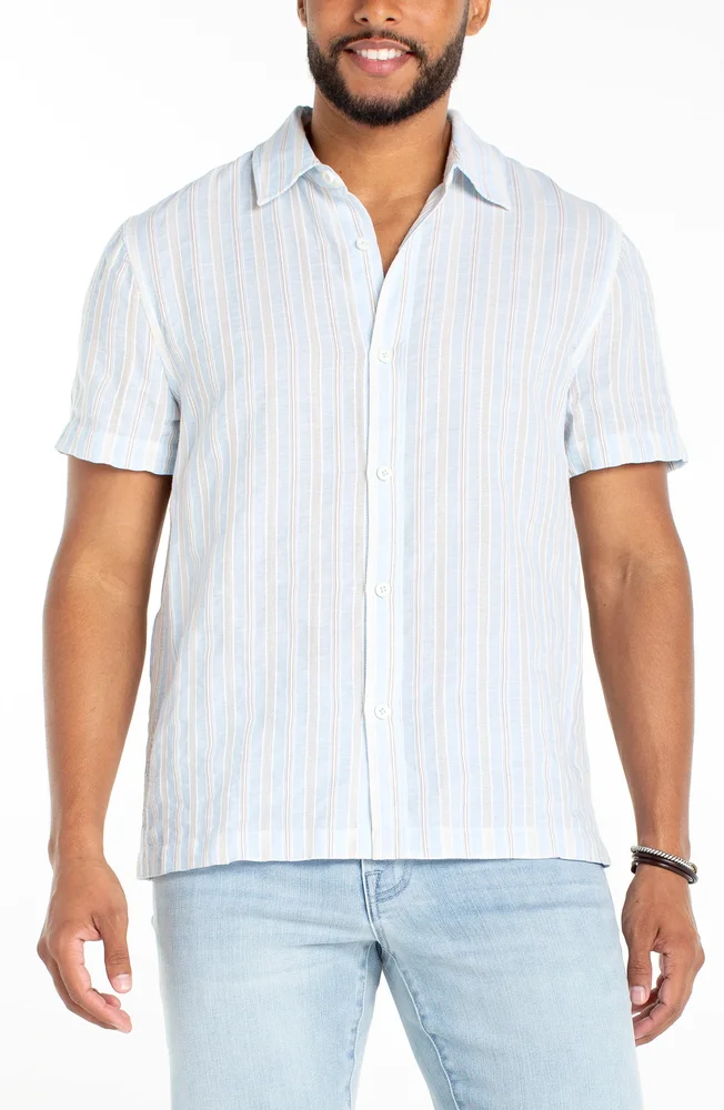 SHORT SLEEVE BUTTON UP SHIRT