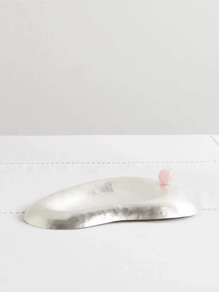 Ear silver-plated and stone plate