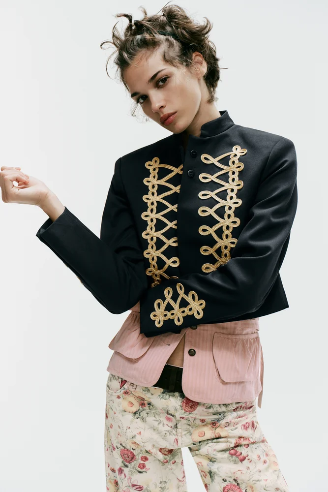 Cropped Frog Fastening Jacket