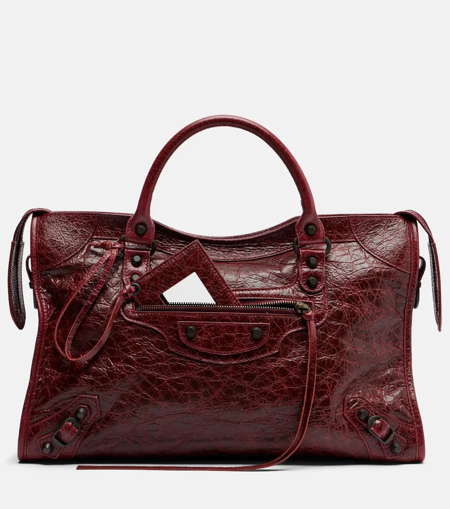 Le City Medium leather top-handle bag in burgundy