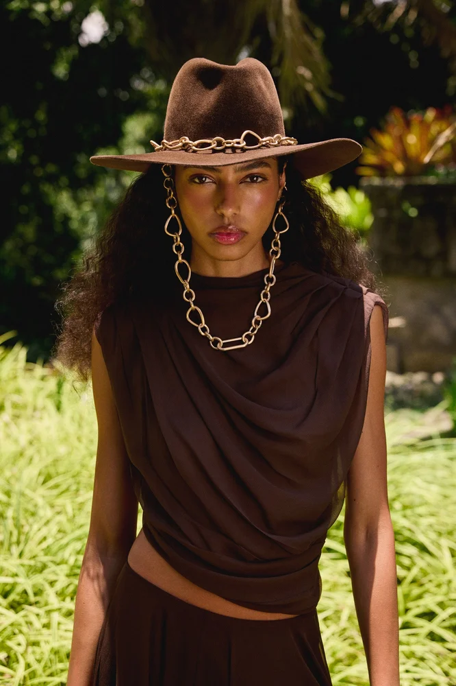 Dacia Hat