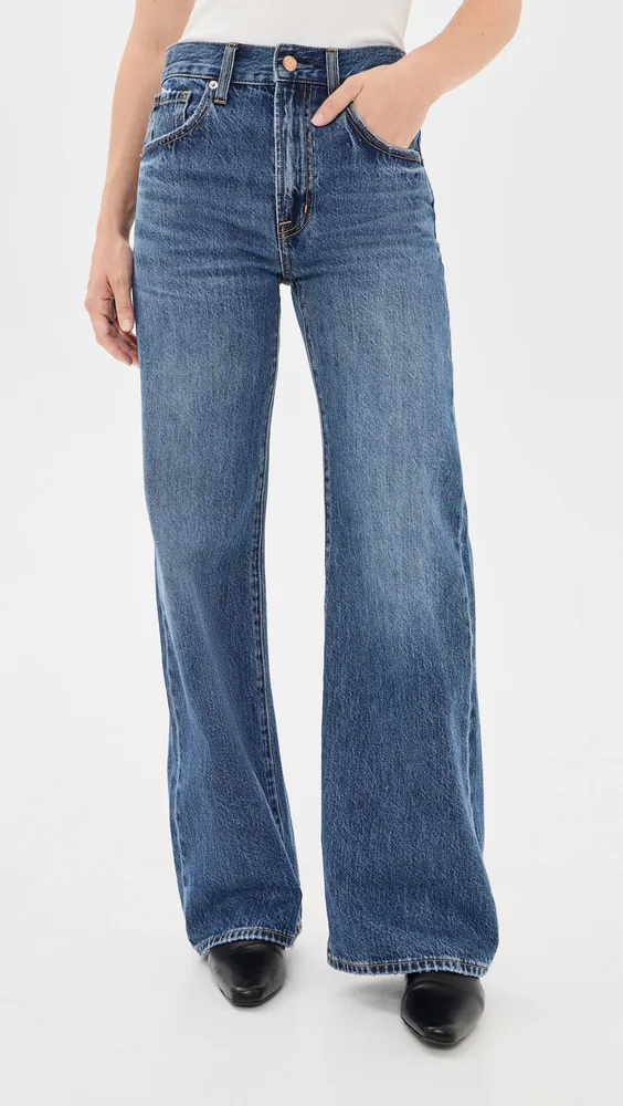 Larsen Petite Relaxed Flare Pants