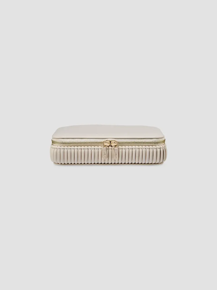 Bella Faux-Leather Jewelry Zip Case