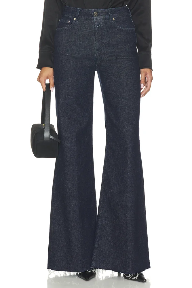 Glow Up Flare Jeans