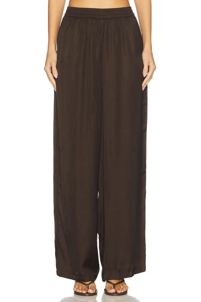 Kami Pant