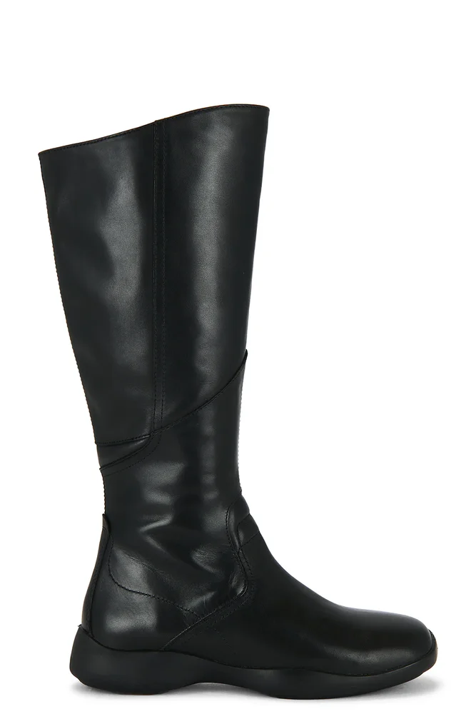 Sky Boot