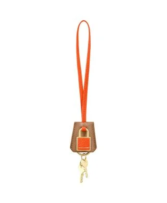 The SABRÉMOJI Padlock Charm