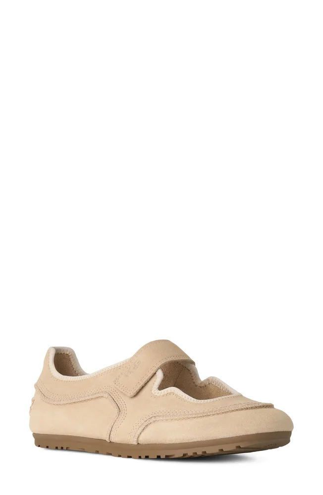 Quill Mary Jane Sneaker