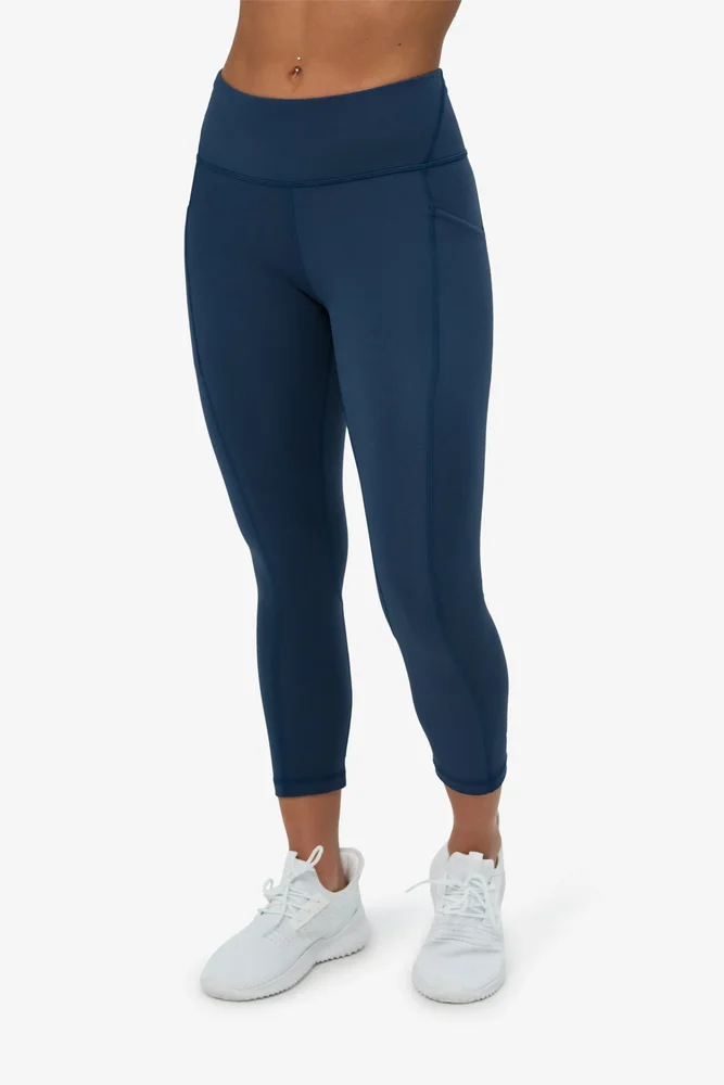 Women's Compression Capri Leggings with Sun and UV Protection - Midnight Blue