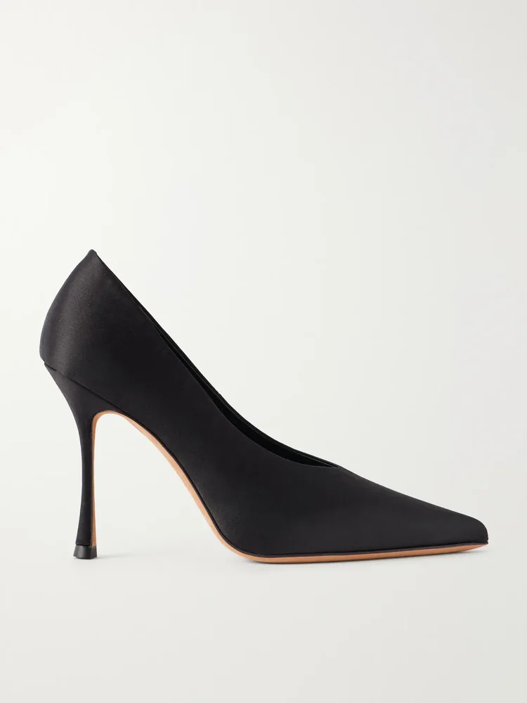 Kiss 105 satin pumps