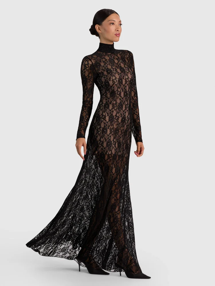 DELORA LACE MAXI DRESS WITH TRAIN