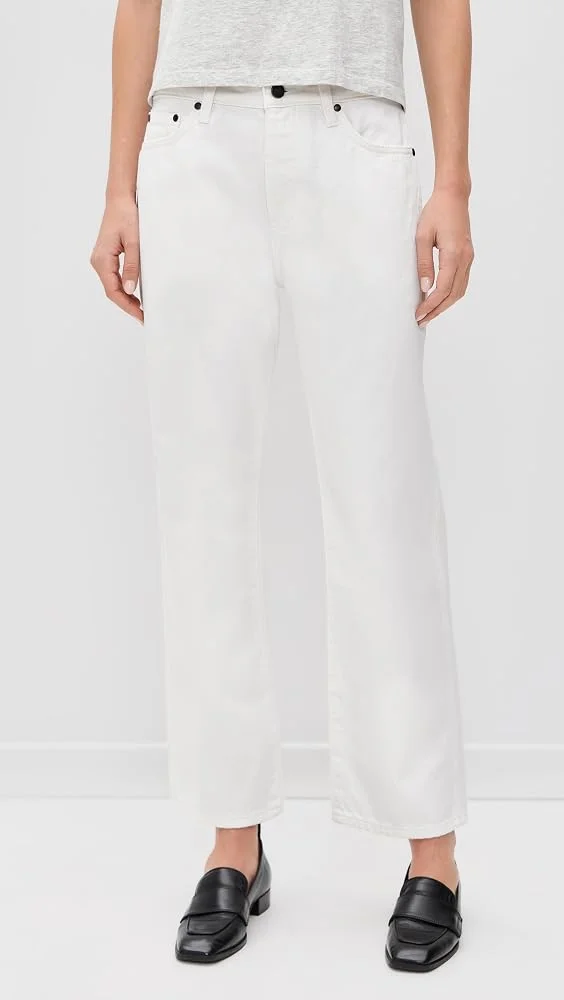 Straight Jeans