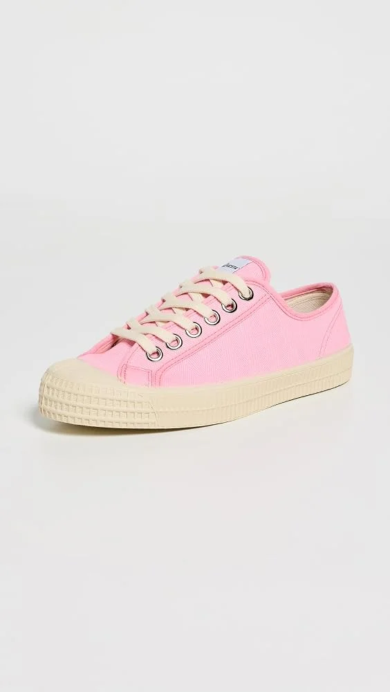 Star Master Herringbone Sneakers