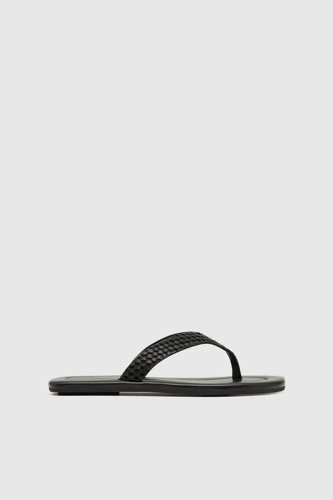 Lattice Weave Thong - Black