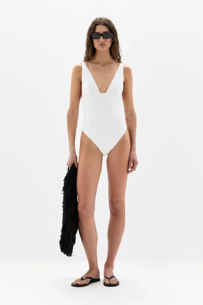 Talia One Piece / Ivory