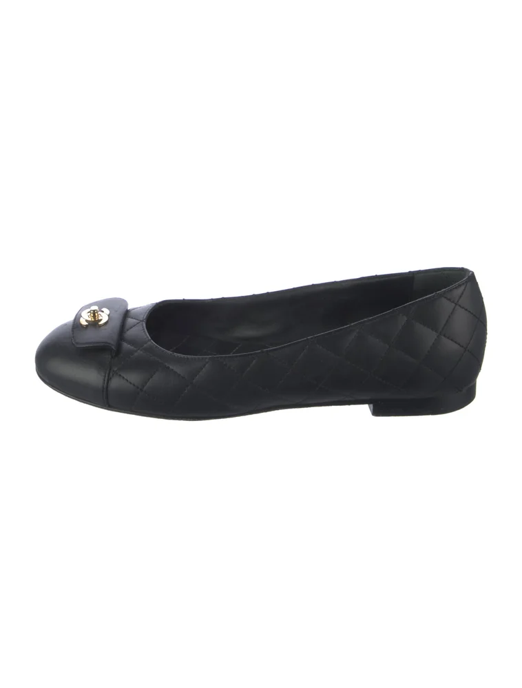 Pre-Owned 2024 Black Quilted Leather Ballet Flats