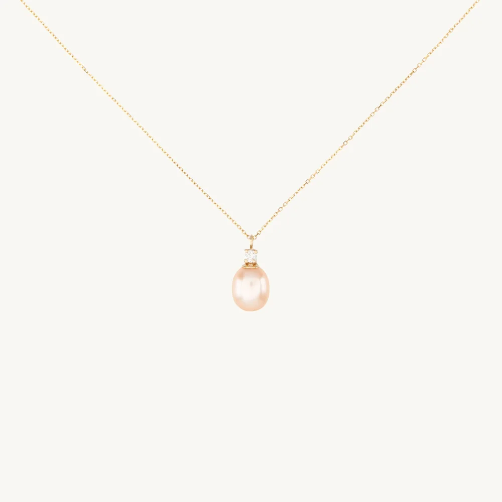 Pearl and White Diamond Necklace