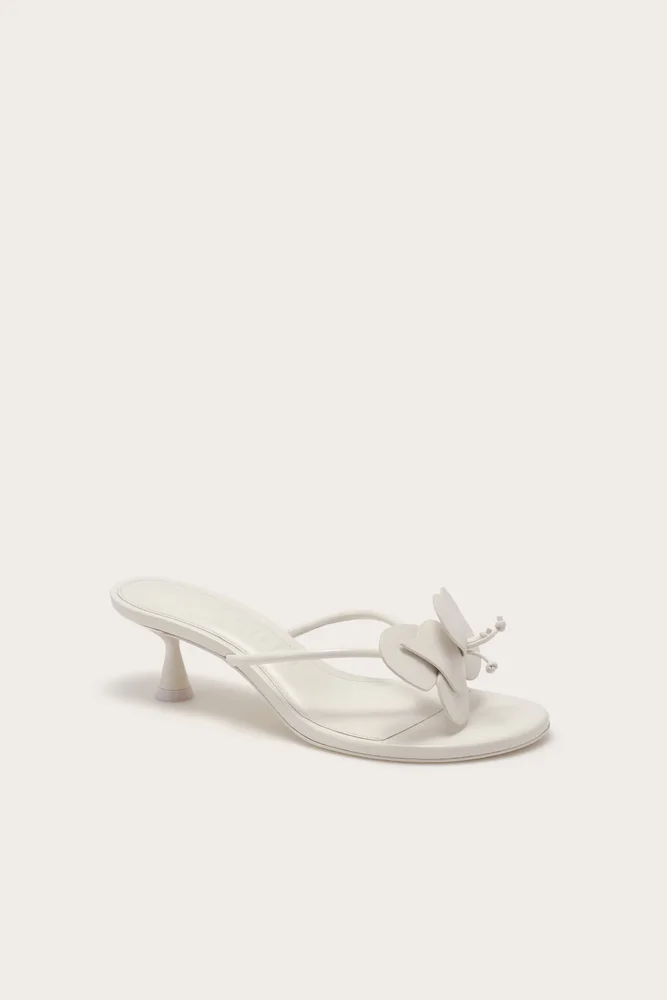 Addison Sandal - Antique White