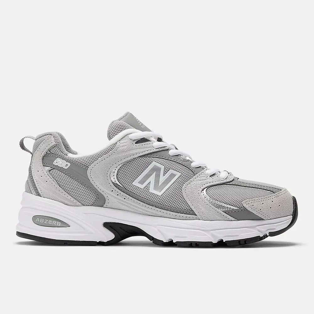 530 Sneaker in Raincloud and Shadow Grey