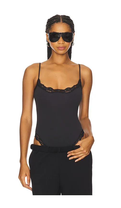 Fits Everybody Lace Cami Bodysuit SKIMS