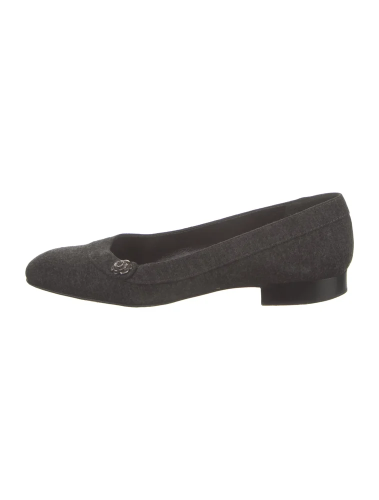 Pre-Owned Vintage 2003 Ballet Flats