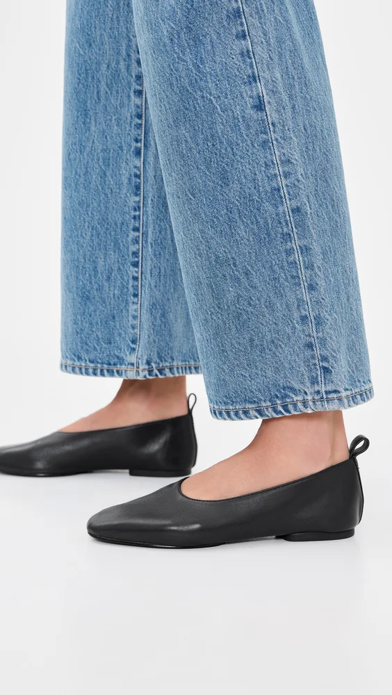 Freja Glove Ballet Flats