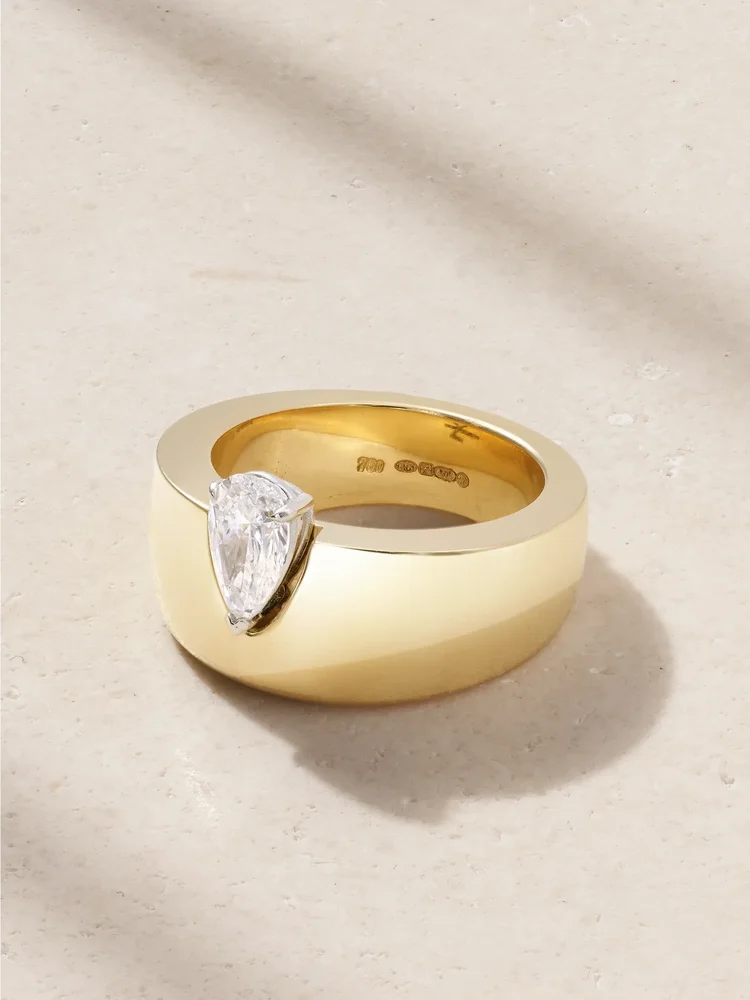 18-karat gold diamond ring