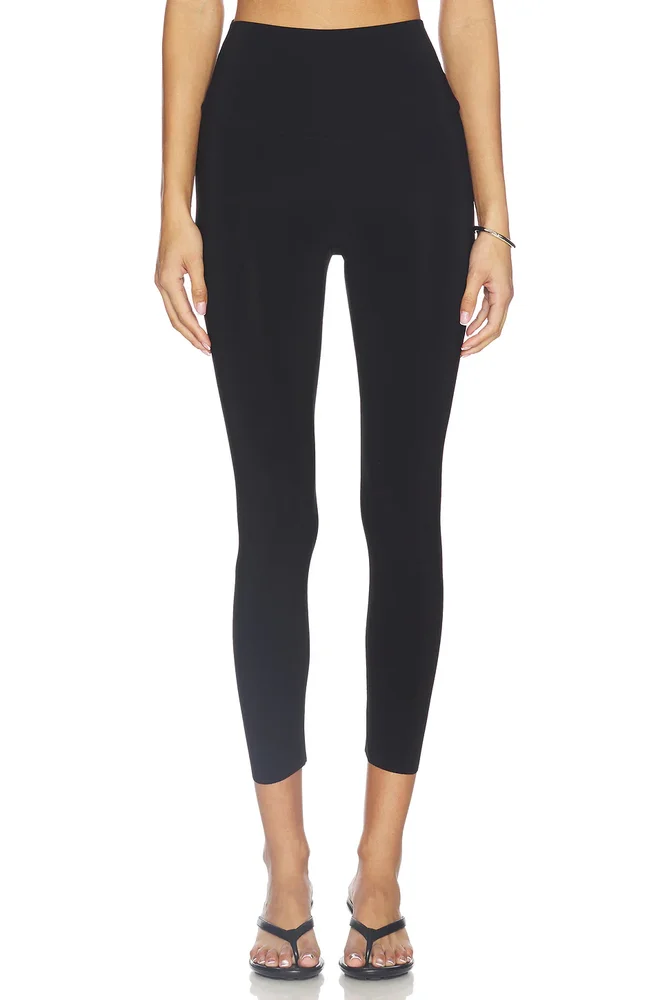 x Lifestyle Cropped Legging