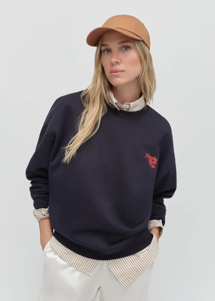 Nwt Embroidery Sweatshirt