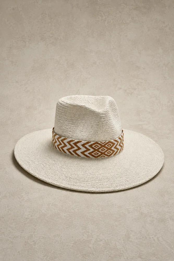 Chelsea Hat in White